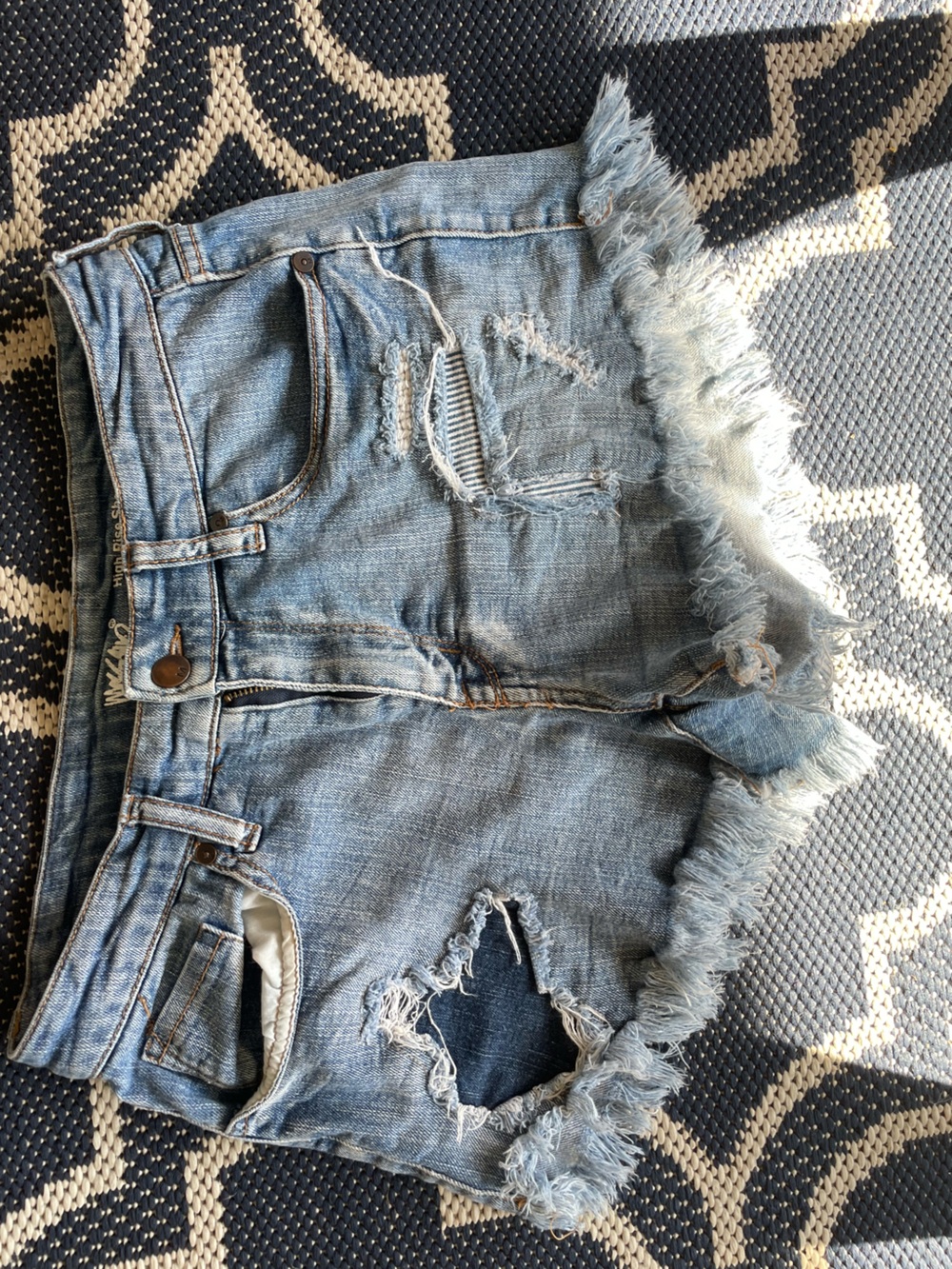 Distressed Light Blue Women's Denim shorts size 8 29 waist